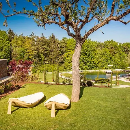 Golden Hill Country & Waldschach