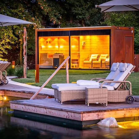 Golden Hill Country Chalets & Suites
