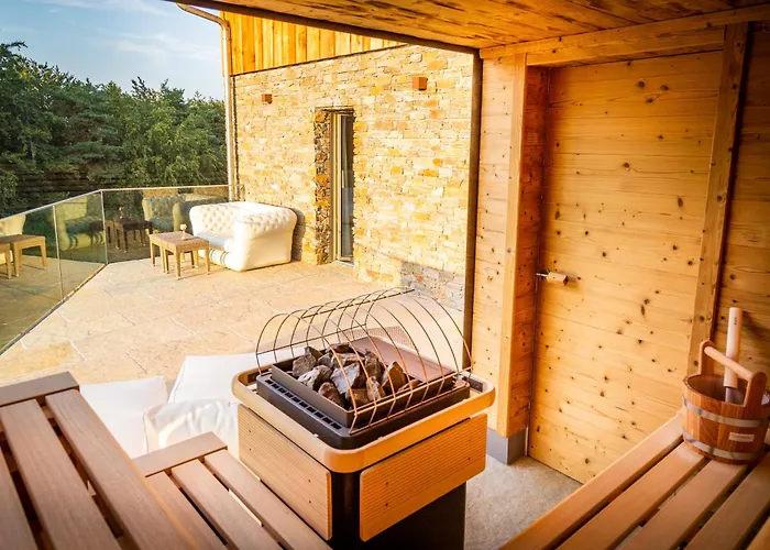 Golden Hill Country & * Waldschach