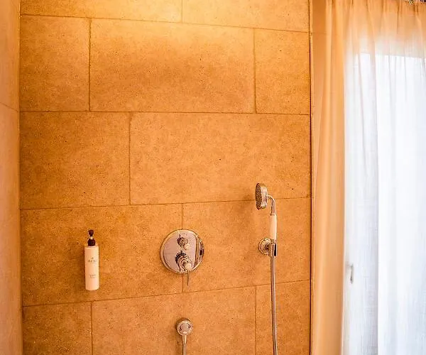 Golden Hill Country & Waldschach