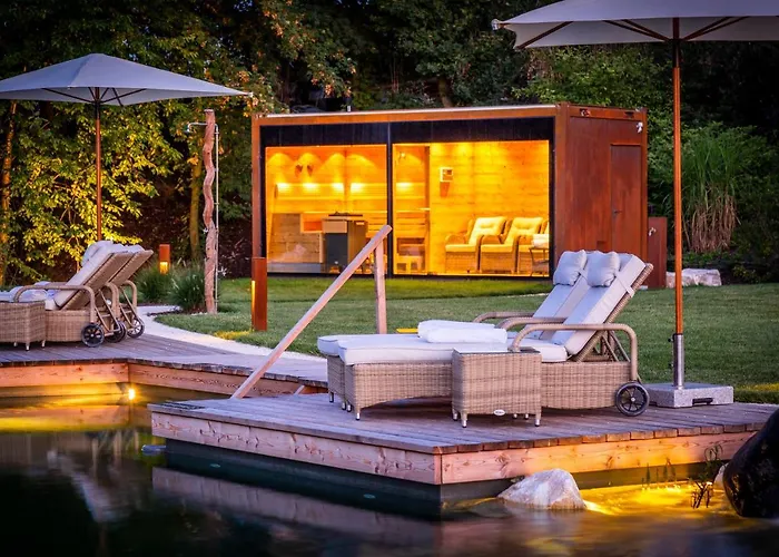 Golden Hill Country &